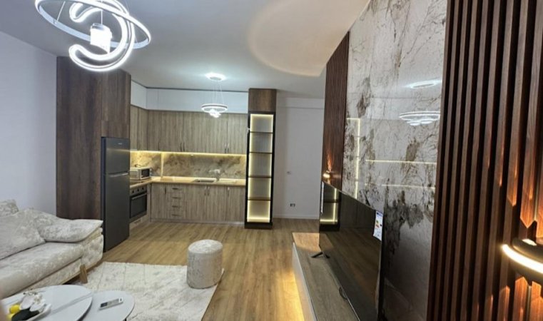 Tirane, shitet apartament 2+1 Kati 9, 95 m² 157.000 € (Astir)