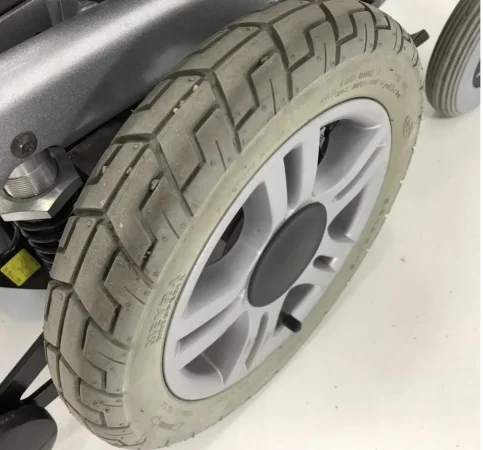 Tirane, shes karroce invalidi Karoce Elektrike MCH2 Meyra gjermane 1.300 €