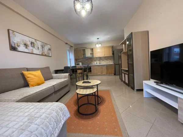 Tirane, jepet me qera apartament 2+1+Aneks+Ballkon , 800 € (liqeni i taht)