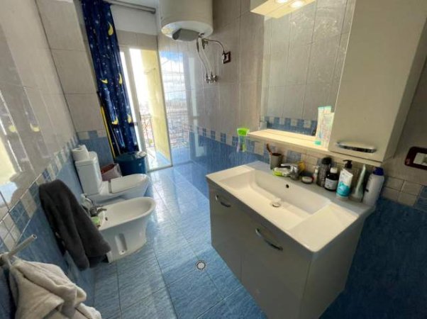 Tirane, shitet apartament 2+1+BLK Kati 11, 120 m² 157.000 Euro (rruga e kavajes)
