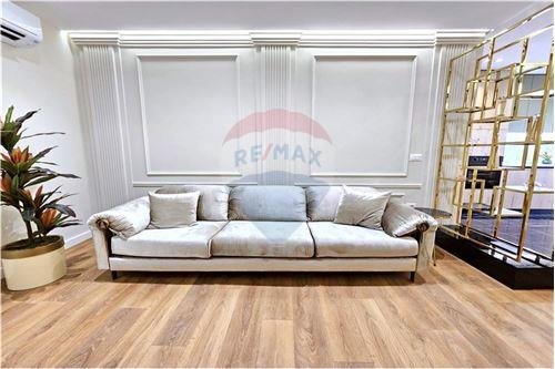 Tirane, shitet apartament 2+1+BLK Kati 3, 80 m² 249.000 Euro (Rruga Gjik Kuqali)