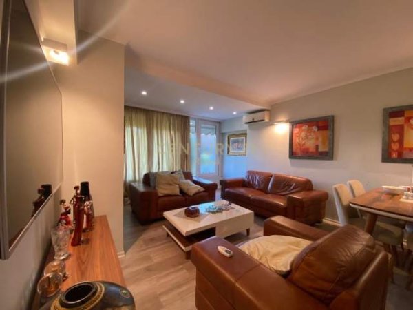Tirane, shitet apartament 2+1 Kati 3, 86 m² 250.000 Euro prane Piazza