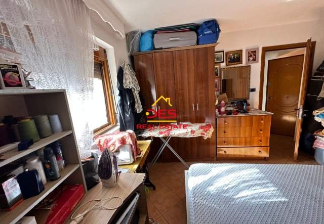 Vlore, shitet apartament Kati 3, 42.000 Euro (Kali i Trojes)