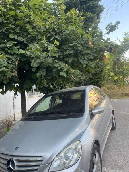 Tirane, shitet makine Mercedes-Benz B class 200 d AUTOMAT Viti 2007, 1