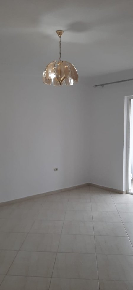 Tirane, shitet apartament 2+1+A Kati 5, 75 m² 115.000 Euro (MYSLYM SHYRI)
