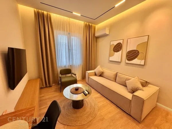 Tirane, jepet me qera apartament 1+1 Kati 4, 47 m² 700 € 