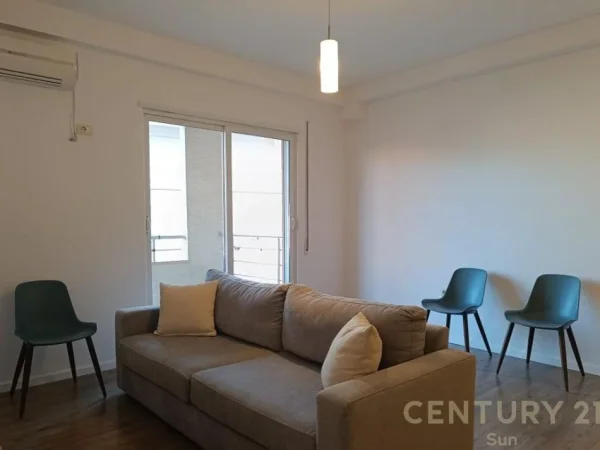 Tirane, jepet me qera apartament 1+1 Kati 3, 66 m² 550 € 