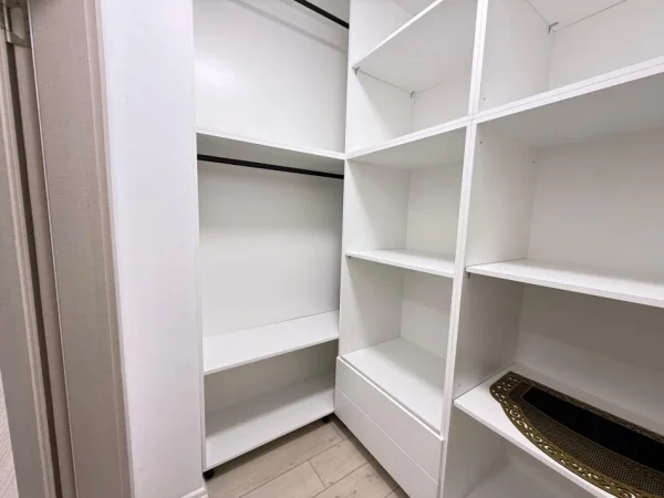 Tirane, jepet me qera apartament 2+1 Kati 6, 650 €