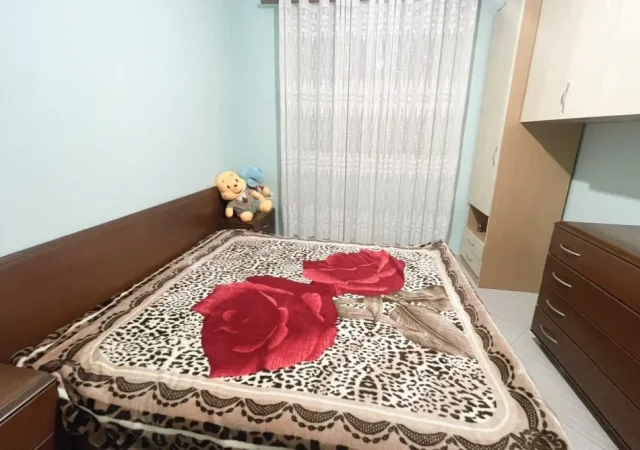 Tirane, jepet me qera apartament 2+1 Kati 7, 90 m² 450 € (Rruga e Teleferikut)