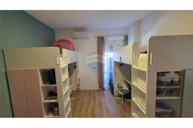 Vlore - Lungomare, shitet apartament 1+1 Kati 6, 71 m² 125.000 € 