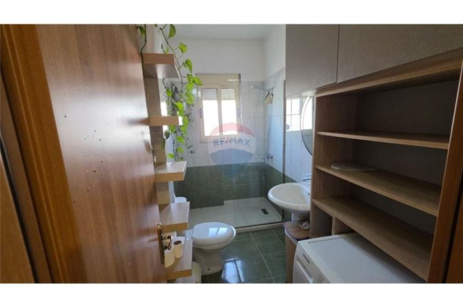 Vlore - Lungomare, shitet apartament 1+1 Kati 6, 71 m² 125.000 € 