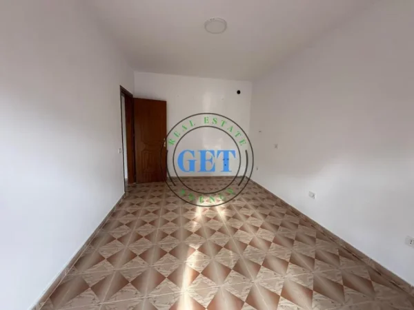 Durres, shitet apartament 2+1 Kati 3, 85 m² 85.000 € (golem)