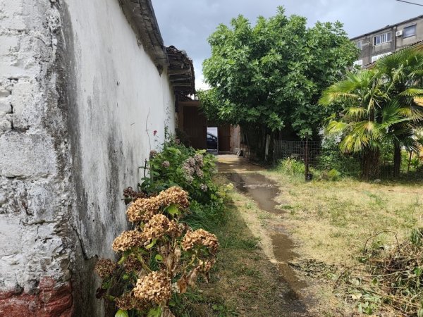 Shkoder, shitet shtepi 5+1+Ballkon , 160 m² 120.001 € 