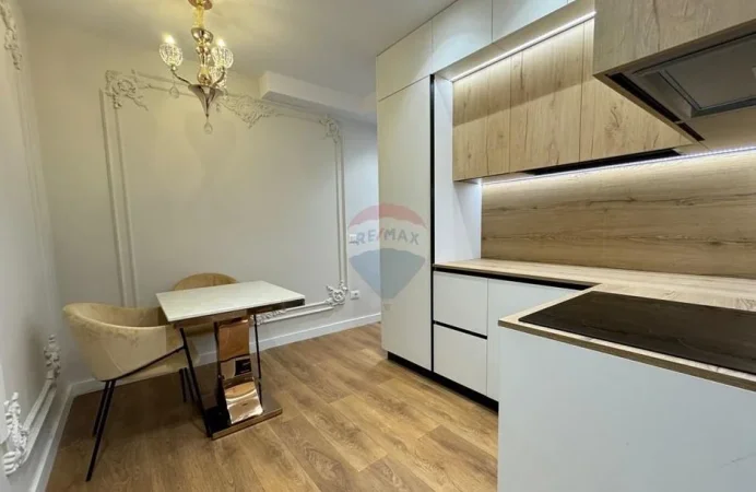 Tirane, jepet me qera apartament 1+1 , 41 m² 139.000 € (Stadiumi Dinamo)