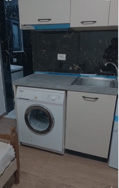 Jepet Garsoniere me Qera ne Qytet Student,  300 €URO