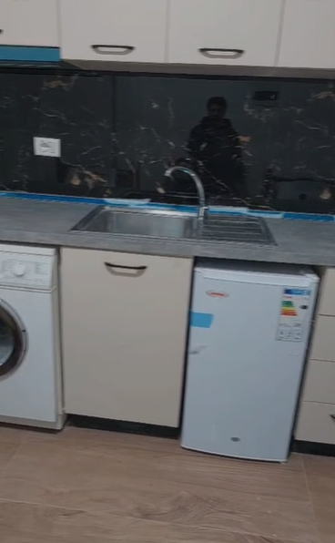 Jepet Garsoniere me Qera ne Qytet Student,  300 €URO