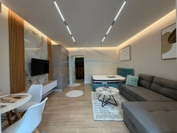 Tirane, shitet garsonier 1+1 Kati 4, 33 m² 112.000 € 