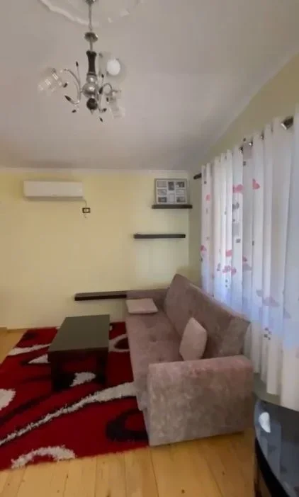 Tirane, jepet me qera shtepi 2+1 Kati 2, 85 m² 500 € (Sofra Ariut, jepet me qera 2+1)