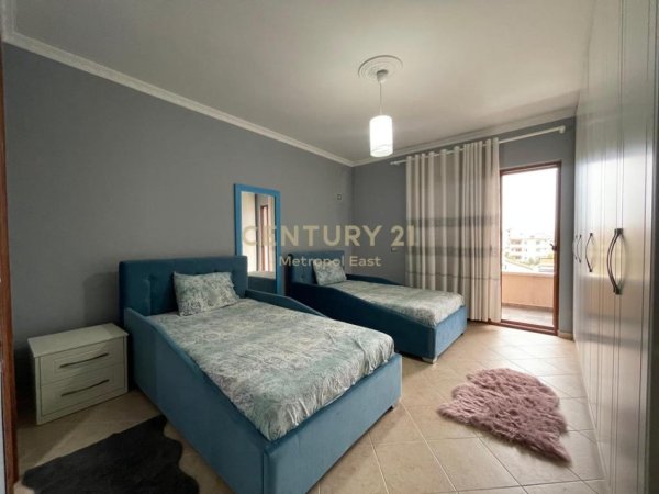 Tirane, jepet me qera Vile 2 Katshe Kati 2, 1.000 € (Sauk)