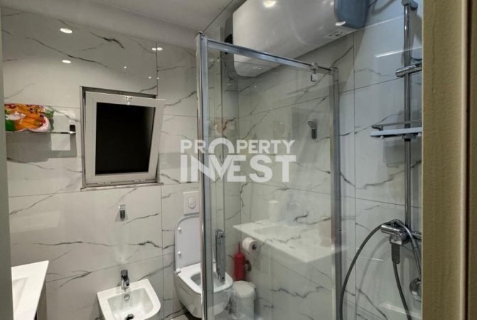 Tirane, shitet ambjent biznesi Kati 0, 272 m² 450.000 € (Rruga e Dibres)