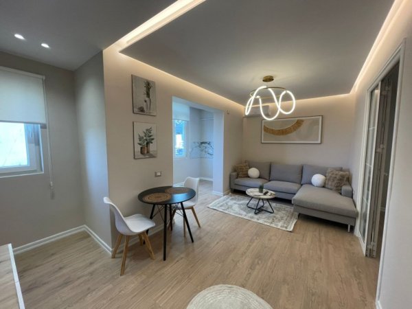 Tirane, shitet apartament 1+1 Kati 5, 87 m² 235.000 € (Rruga "Barrikadave")