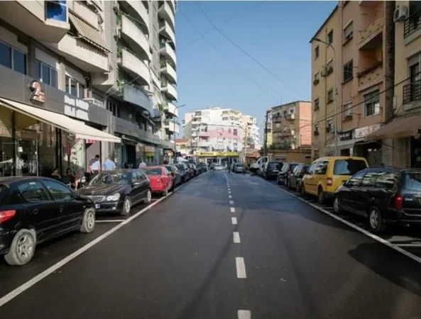 Tirane, shitet apartament 1+1 , 67 m² 167.200 € (Komuna e Parisit)