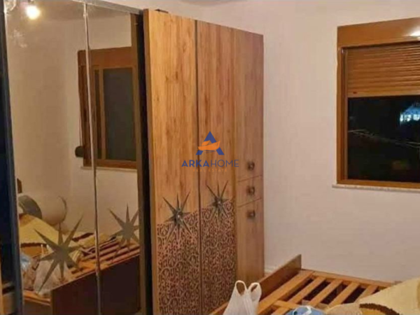 Tirane, jap me qera apartament 2+1 Kati 4, 74 m² 550 € 