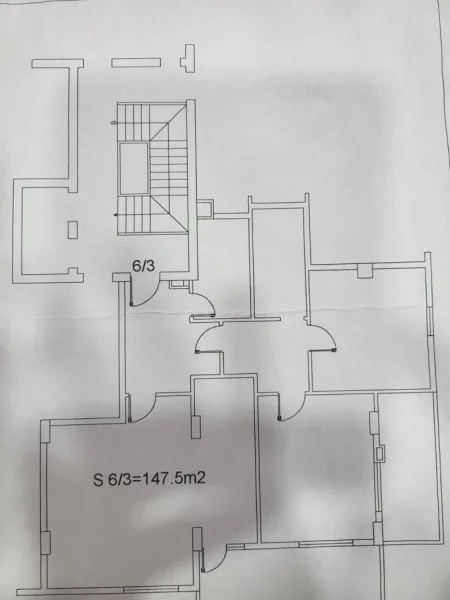 Tirane, shitet apartament 2+1 Kati 5, 300.000 € 