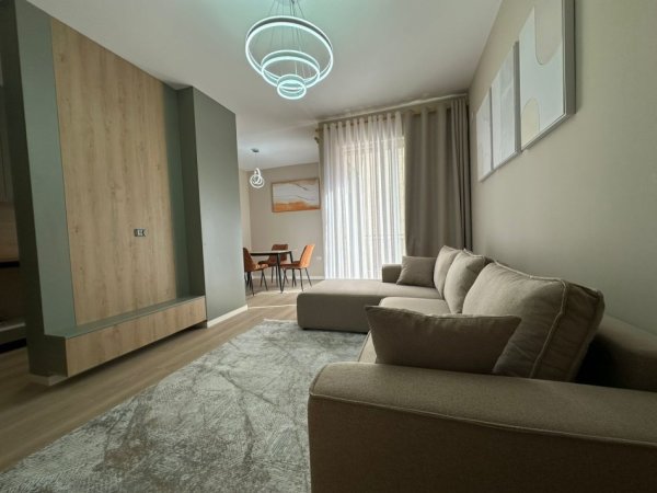 Tirane, shitet apartament 2+1+Ballkon Kati 3, 101 m² 168.000 € (PRANE BAR ALES)  UNA60845