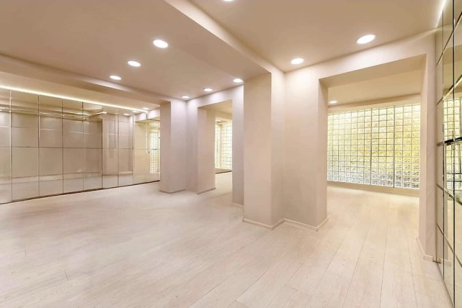 Tirane, jepet me qera ambjent biznesi , 120 m²