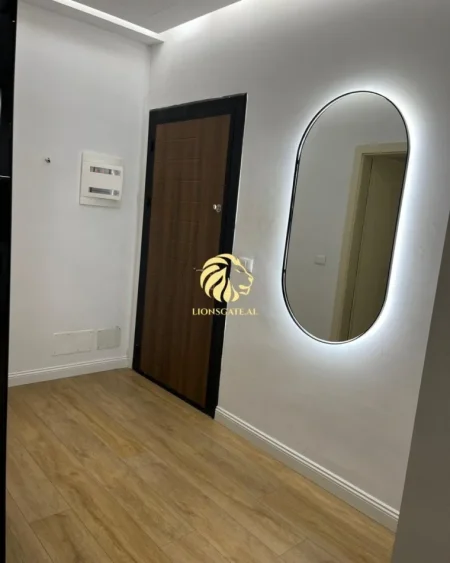 Tirane, jepet me qera apartament 2+1+Ballkon , 72 m² 650 € 