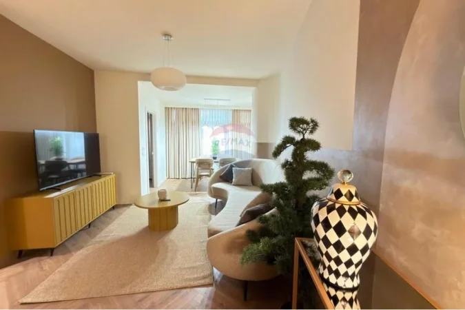 Tirane, jepet me qera 1+1 , 54 m² 900 € 