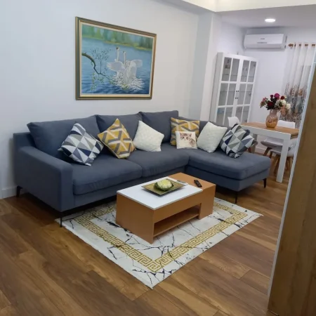 Tirane, jepet me qera apartament 1+1 Kati 4, 70 m² 750 € (vasil shanto)