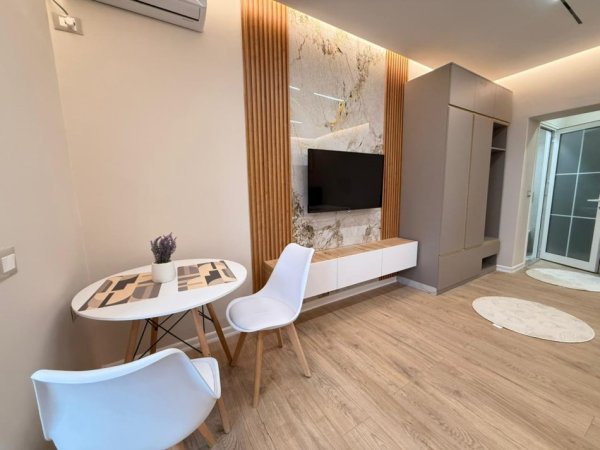 Tirane, shes garsonier 1+1 Kati 4, 33 m² 113.000 € (Rruga e Barrikadave)