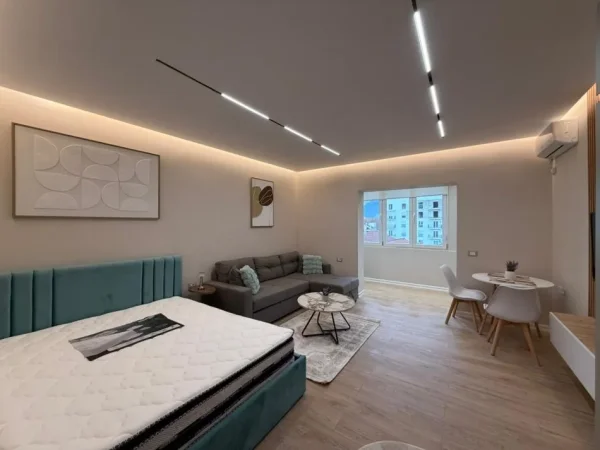 Tirane, shes garsonier 1+1 Kati 4, 33 m² 113.000 € (Rruga e Barrikadave)