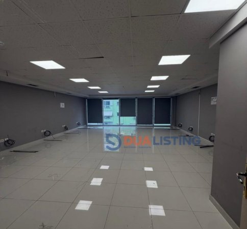 Tirane, jepet me qera zyre Kati 5, 210 m² 3.150 € (Blloku)