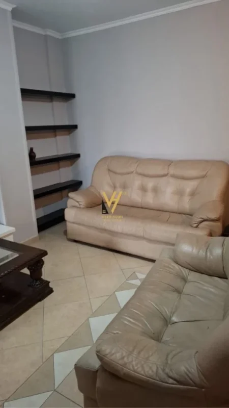 Tirane, jepet me qera apartament 2+1+Ballkon Kati 6, 106 m² 700 € (SIRI KODRA)