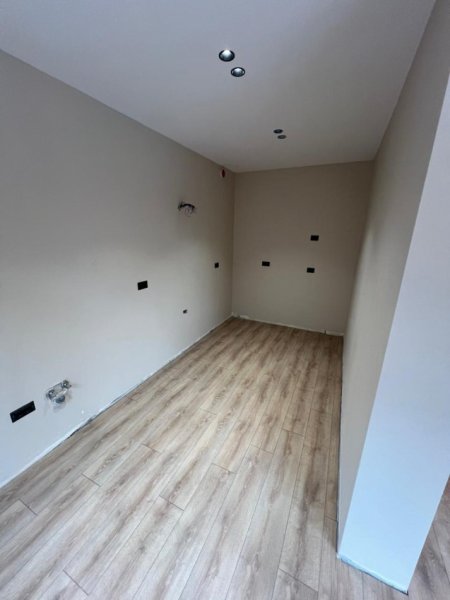 📍Tirane, shitet apartament 2+1+2 📍 228.000 € (PALLATI I BRIGADAVE)