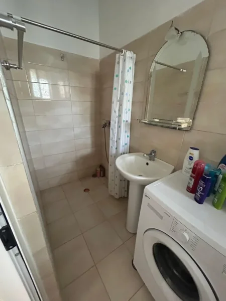 Durres, shitet apartament duplex 3+1+Aneks Kati 3, 120 m² 150.000 € (Rruga Pavaresia)