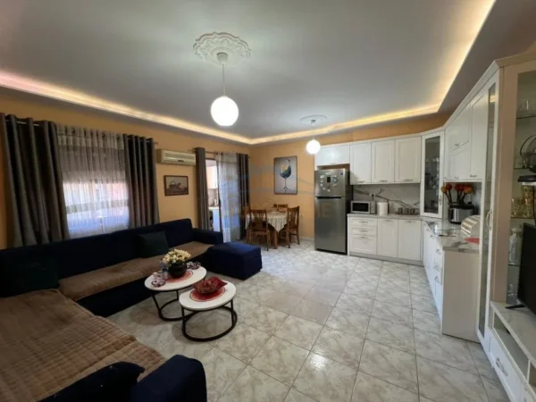 Tirane, shes apartament 2+1+Ballkon Kati 2, 69 m² 145.000 €