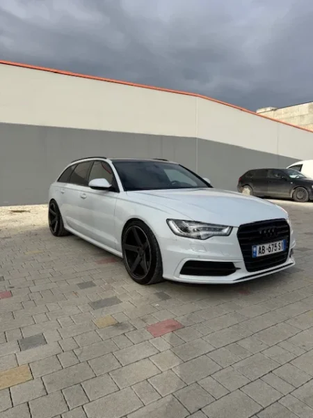 Tirane, shes makine Audi A6 Quatro biturbo Nafte, e bardhë automatik Klima 230.000 km 16.300 €