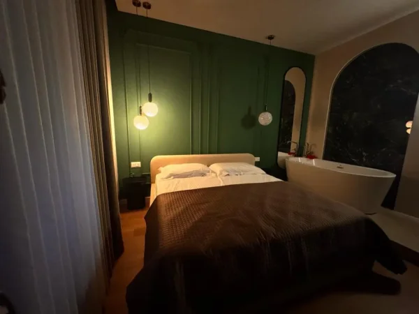 Tirane, shitet garsonier Kati 3, 30 m² 57.000 € (Kompleksi Mangalem)