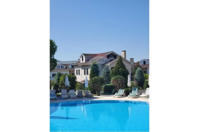 Tirane, jepet me qera Vile 4+1 , 106 m² 300.000 € (Garden Vilas, Tiranë)