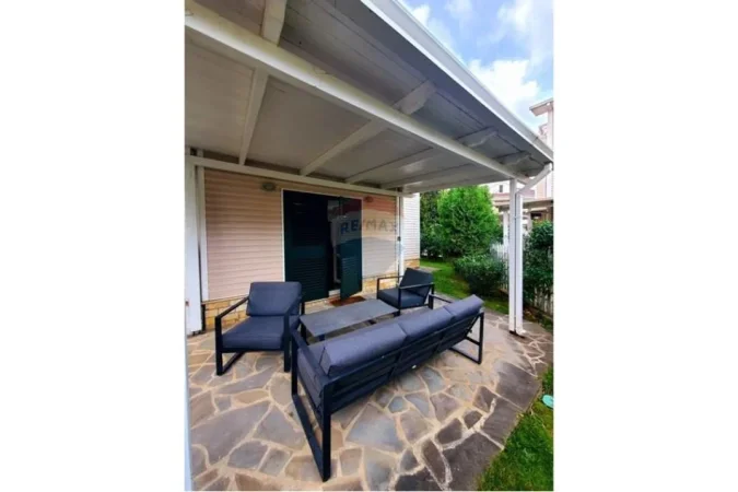 Tirane, jepet me qera Vile 4+1 , 106 m² 300.000 € (Garden Vilas, Tiranë)