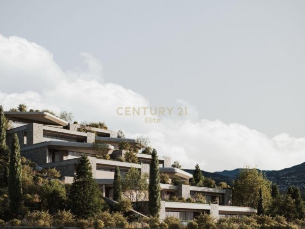 Vlore, shitet apartament 3+1+Ballkon Kati 1, 244 m² 1.172.437 € (Palase)