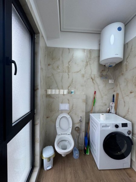 Tirane, shitet apartament 1+1+Aneks+Ballkon Kati 11, 69 m² (Farmacia 10)