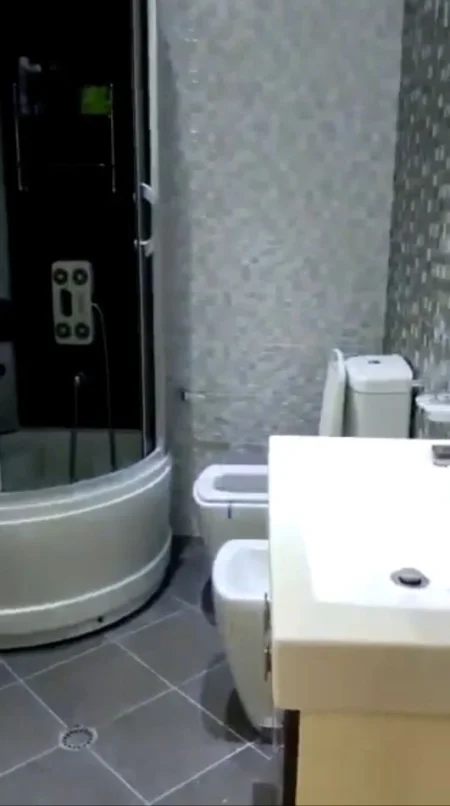 Tirane, jepet me qera 2+1+Ballkon Kati 8, 95 m² 600 € (Don Bosko (Tek Vizion Plus))