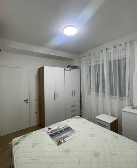 Tirane, jepet me qera apartament 1+1 Kati 1, 70 m² 500 € (LIQEN I THATE)