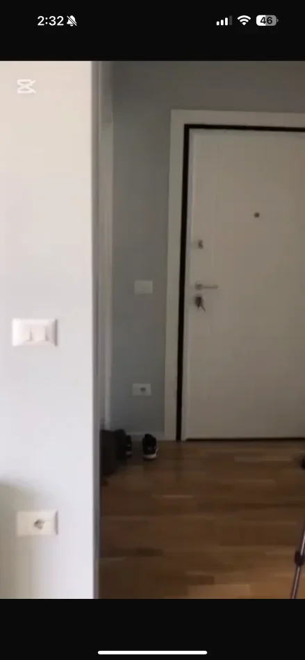 Tirane, jepet me qera apartament 1+1 Kati 4, 45 m² 550 € (Rruga Emin Duraku)