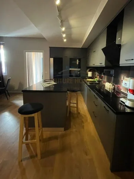 Qera, Apartament 2+1+2, Rruga Bardhyl, Tiranë.